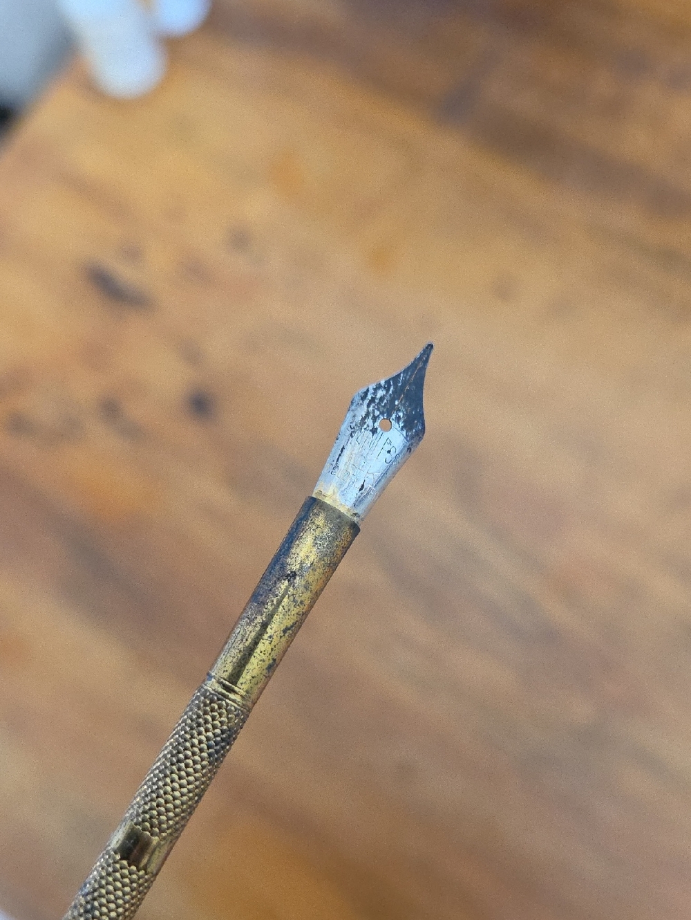 Vintage Mother Of Pearl 14K Gold Plated Dip Pen/Letter Opener & Carved Bone Case - Picture 5 of 8